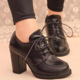 IYATO Lace-Up Chunky-Heel Shoe Boots
