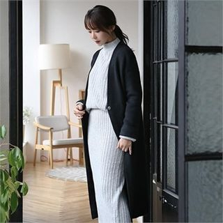 ode' V-Neck Hidden-Button Long Cardigan