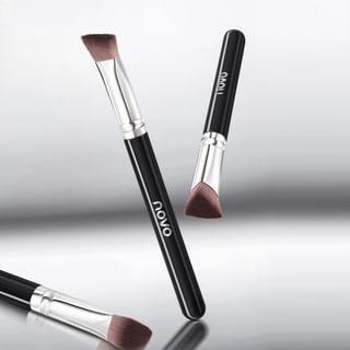 Novo - Triangle Iron Highlighting Brush Black