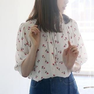 Dute Short-Sleeve Floral Print Chiffon Blouse