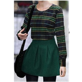 Lumini Set: Plaid Pullover + Pleated Skirt