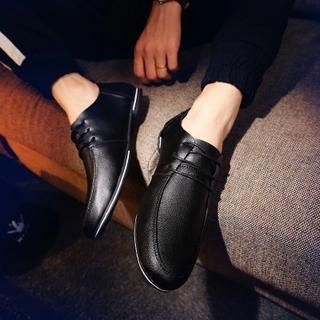 Hipsteria Lace-Up Oxford Shoes