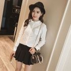Frilled Collar Shirt As Shown In Figure - M от YesStyle.com INT Frilled Collar Shirt As Shown In Figure - M от YesStyle.com INT