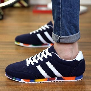 TILI Contrast-Stripe Sneakers