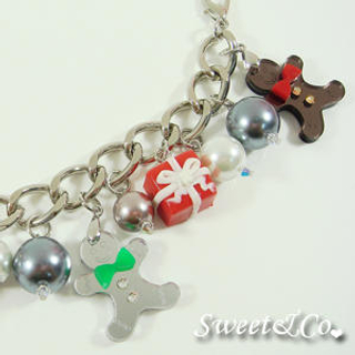 Sweet & Co. Sweet Mirror Gingerbread & Present Silver Bracelet