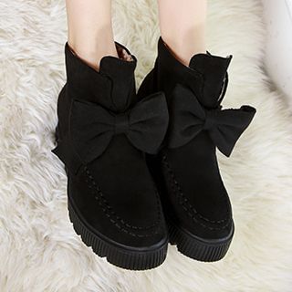 Gizmal Boots Bow Accent Short Boots