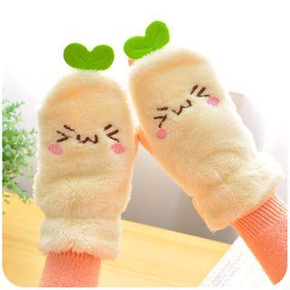 Momoi Embroidered Mittens