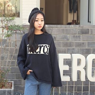 CLICK Lettering Knit Sweater