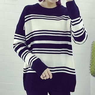 Dute Long Sleeved Stripe Knit Top