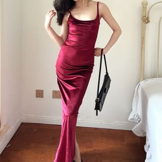 Spaghetti Strap Plain Velvet Maxi Sheath Dress