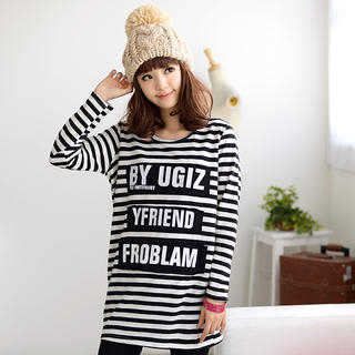 59 Seconds Striped Lettering-Print Pullover Black - One Size