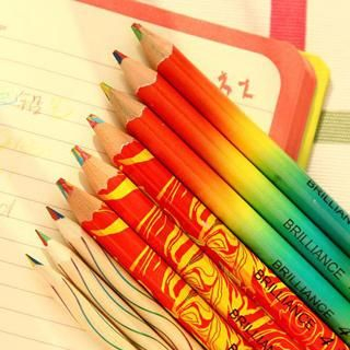 Good Living Multicolor Pencils Set