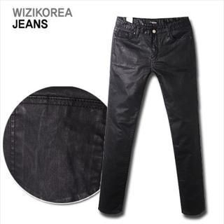 WIZIKOREA Embossed Skinny Jeans