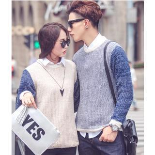Bay Go Mall Couple Paneled Knit Top