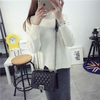 Qimi Turtleneck Sweater