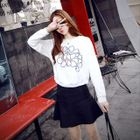 Embroidered Pullover от YesStyle.com INT Embroidered Pullover от YesStyle.com INT