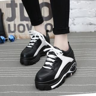 JY Shoes Two-Tone Platform Sneakers
