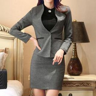 Caroe Set: Slim-Fit Blazer + Pencil Skirt / Dress Pants