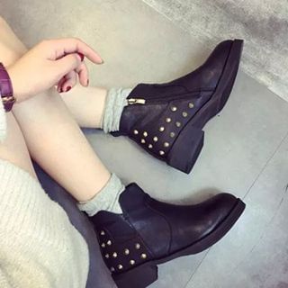 Zandy Shoes Studded Ankle Boots