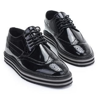 Hipsteria Platform Lace-Up Oxford Sneakers