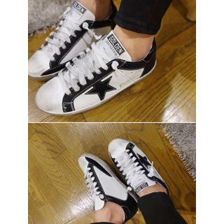 hellopeco Star Patched Sneakers