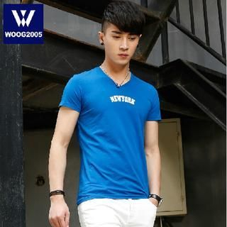 WOOG Short-Sleeve V-Neck Lettering T-Shirt