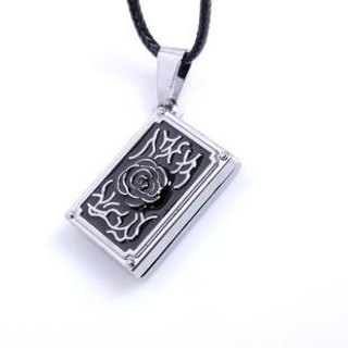 KINNO Rose Necklace