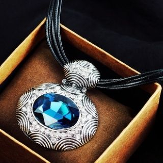 Glitglow Crystal Retro Necklace