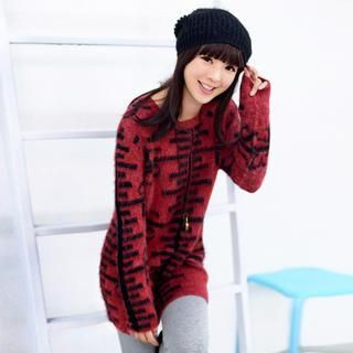 59 Seconds Ruler Pattern Furry Long Sweater