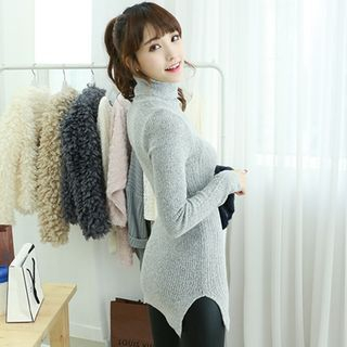 Dodostyle Turtle-Neck Ribbed Sweater