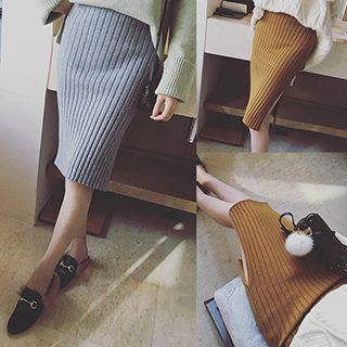 Bloombloom Ribbed Side-slit Skirt