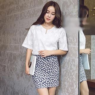 Romantica Set: Short-Sleeve Top + Floral Pencil Skirt