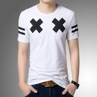Bay Go Mall Cross Print T-Shirt