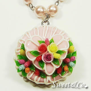 Sweet & Co. Pink Double Layer Color Rose Cake Pearl Necklace
