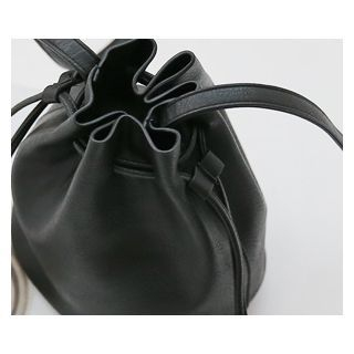 demavie Tasseled Drawstring Bucket Bag