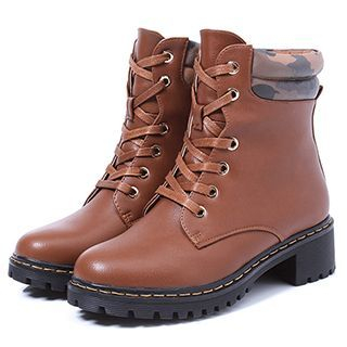 DUSTO Lace Up Short Boots