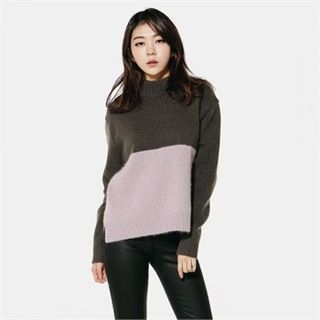 MAGJAY Wool Blend Two-Tone Top