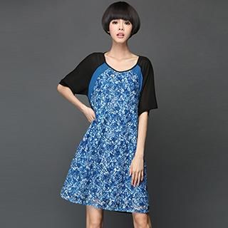 Mythmax Short-Sleeve Lace-Panel Dress