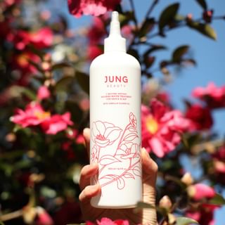 Jung Beauty - 7 Second Instant Nourish Water Treatment With Camellia Flower Oil 500Ml
