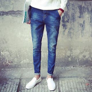 JVR Slim-Fit Jeans