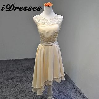 idresses Sleeveless Lace Panel Asymmetric Cocktail Dress