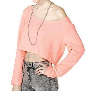Richcoco Textured Long-Sleeve Cropped Top