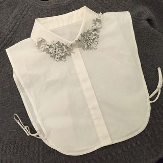 Monica Decorative Collar