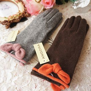 Rose Shop Bow Shearling Gloves