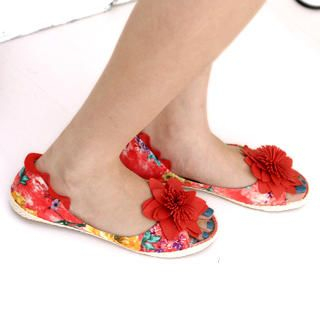 yeswalker Corsage Accent Flats