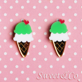 Sweet & Co. I love ice-cream mirror stud earrings