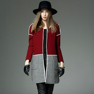 Queen Mulock Contrast-Color Wool Blend Coat