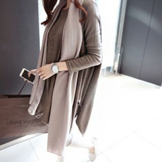 DAILY LOOK Seam-Trim Asymmetric-Hem Long T-Shirt