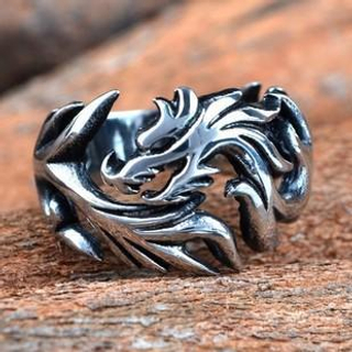 Trend Cool Titanium Steel Dragon Pattern Ring