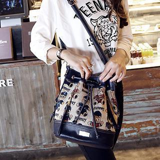 Bear Print Bucket Bag